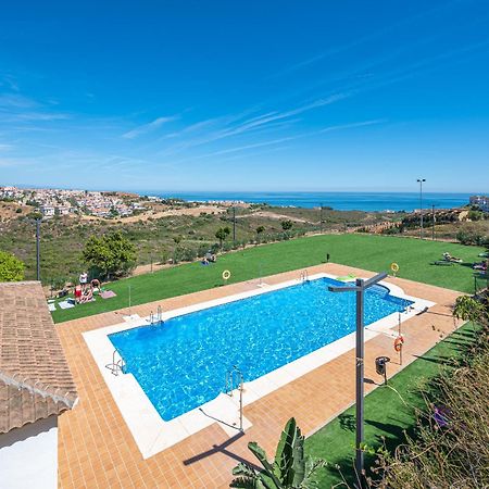 Atico Familiar Vistas Al Mar Apartment Manilva Luaran gambar