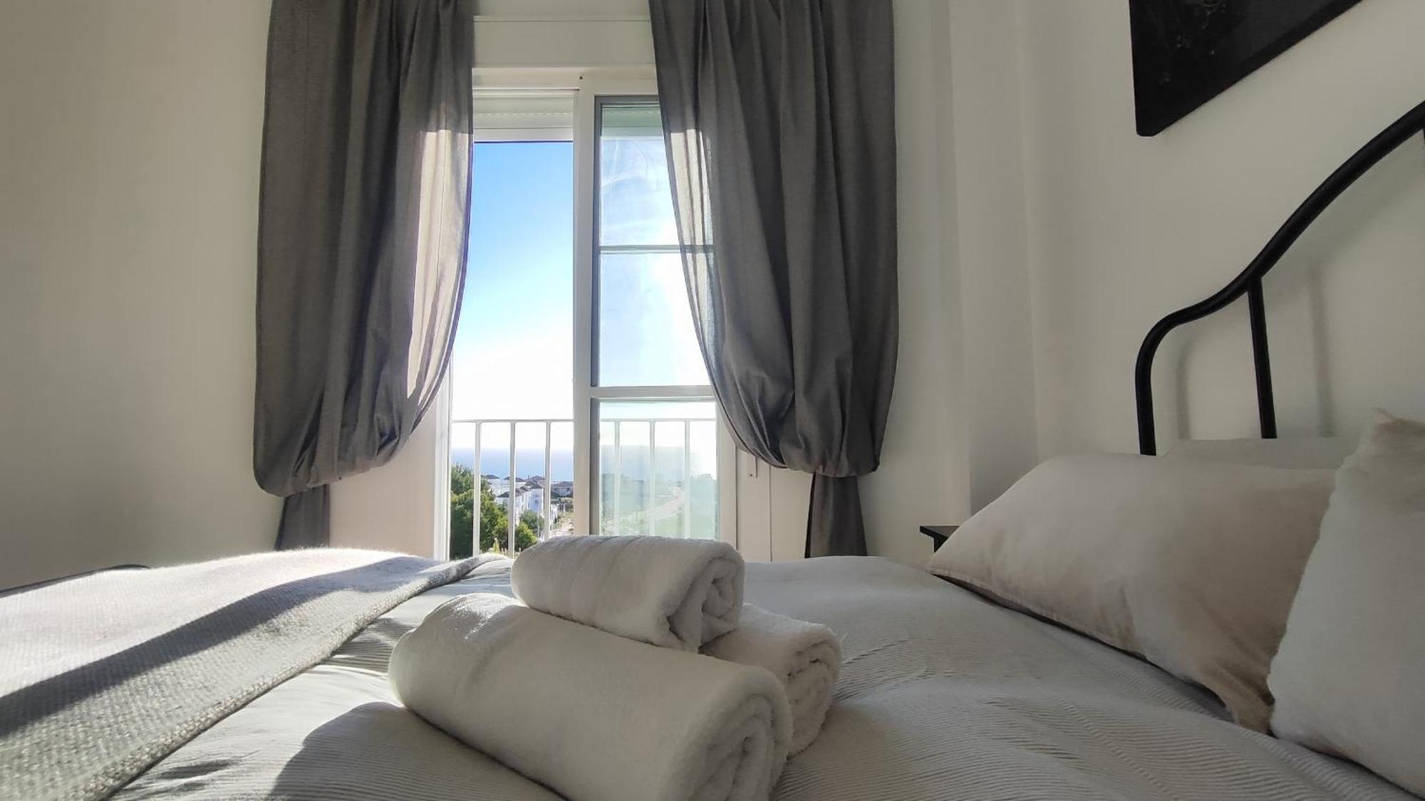 Atico Familiar Vistas Al Mar Apartment Manilva Luaran gambar