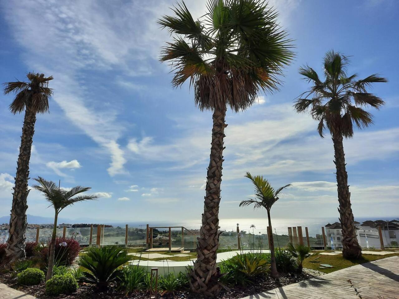 Atico Familiar Vistas Al Mar Apartment Manilva Luaran gambar